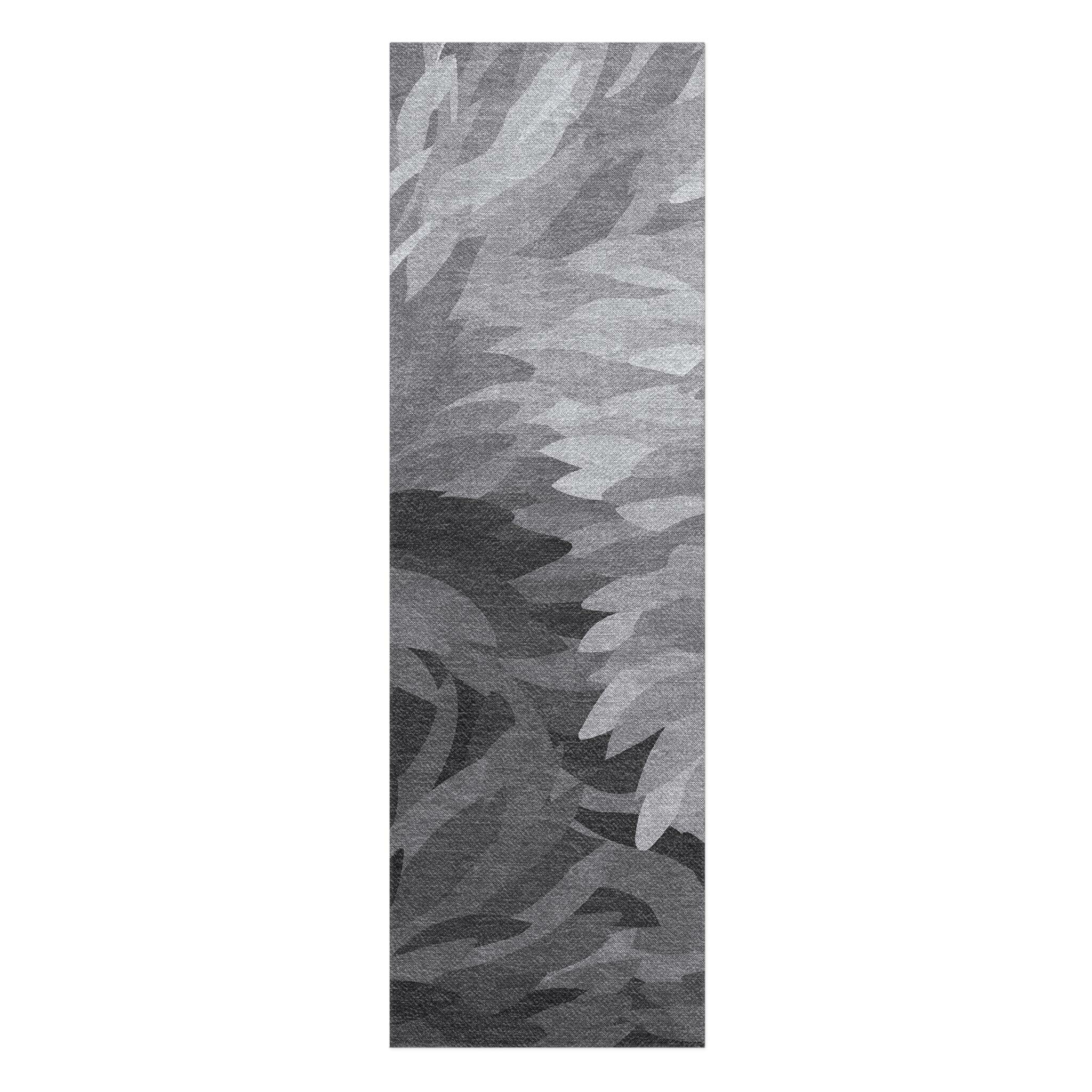 Dianthus Greyscale in 2.5' x 8' Runner Size